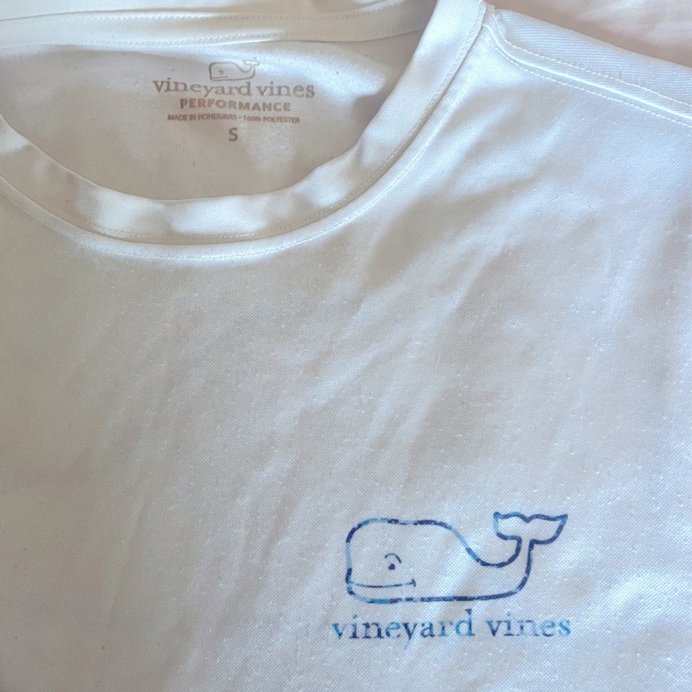 Vineyard Vines Tee - Picture 4 of 4